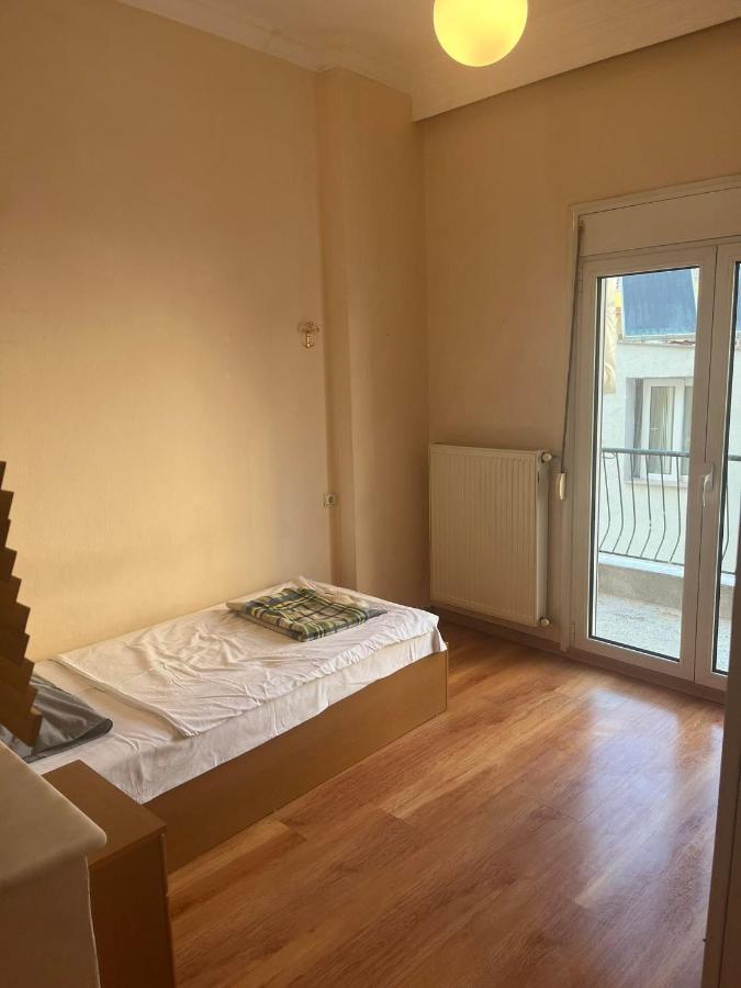 Two Bedroom Apartment In Historical Area Thessaloniki Exterior photo